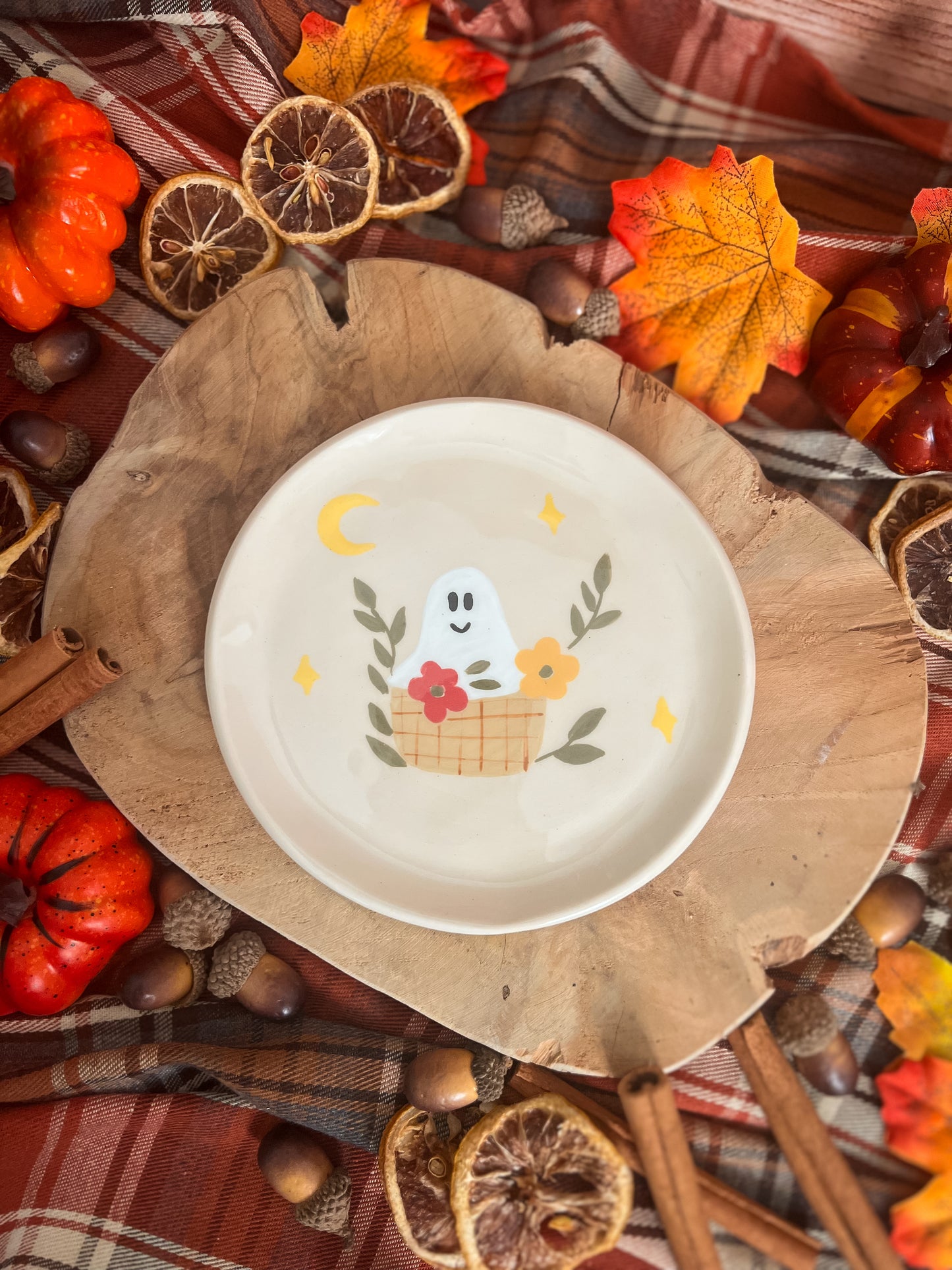 Assiette « Fantôme fleuri »PRÉCOMMANDE ✨
