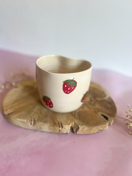 Tasse sans anse forme cœur 🍓